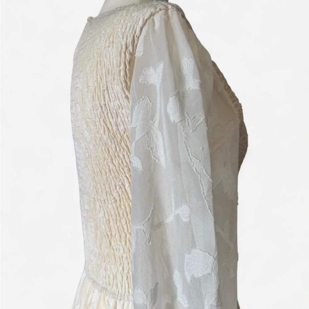 Source Unknown Cream Long Sleeve Dress - Picture 4 of 5